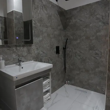 Hotell Shatri Vranisht (Kukes)