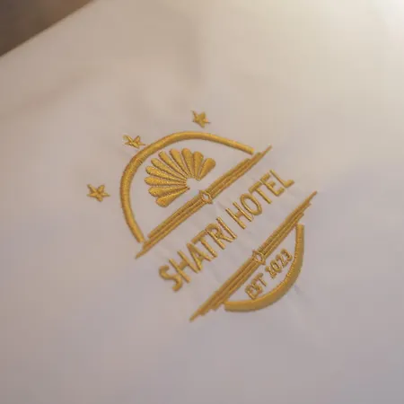 Hotell Shatri